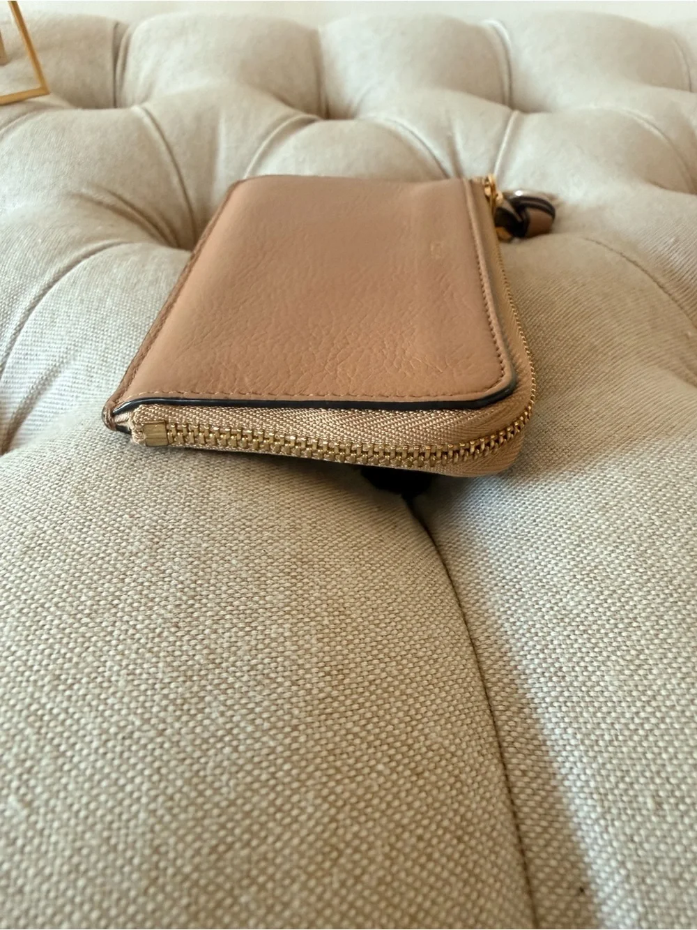 Chloé Alphabet Zip Leather Card Holder Wallet Tan Gold Charm Auth Cards